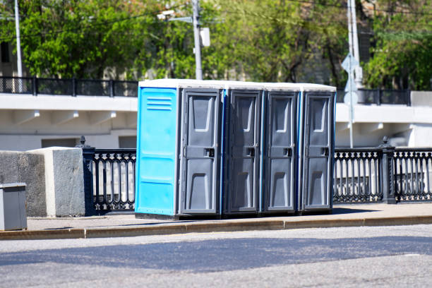 Portable Toilet Options We Offer in Indiantown, FL